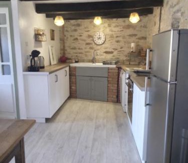 La Roche-l'Abeille House | Reids Retreat