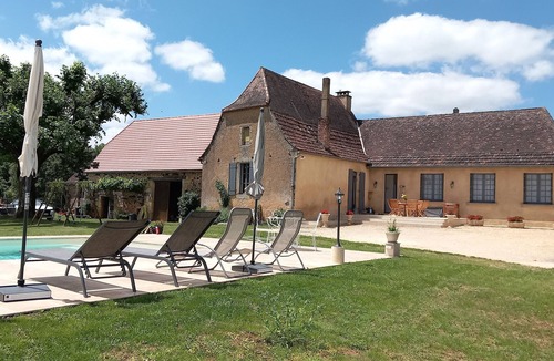 Sainte-Alvere House | Renovated Perigord farmhouse -wifi, 2 bathrooms.