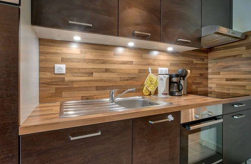 Eaux-Bonnes Apartment | Renovated 6-person apartment with south balcony and slope views in Gourette