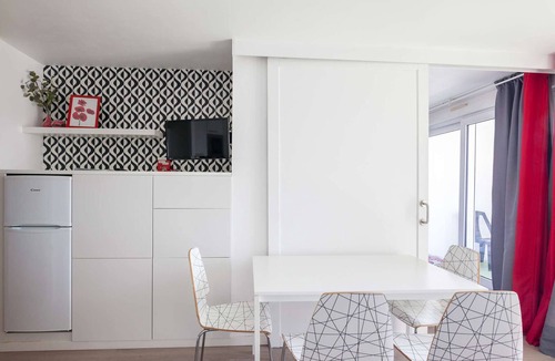 Hendaye Apartment | Renovated apartment with pool and beach access in Hendaye