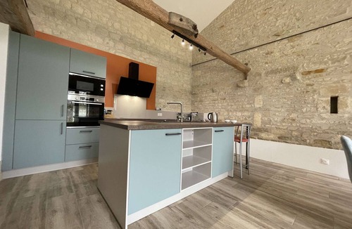 Dompierre-sur-Mer House | Renovated Farmhouse: 4 Sleeps, Garden, Near Sea, La Rochelle Proximity
