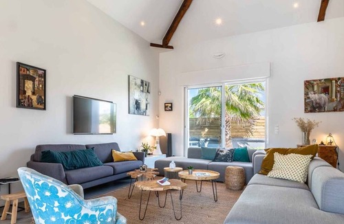 Benesse-Maremne House | Renovated farmhouse near Hossegor (10 mins from the beaches)