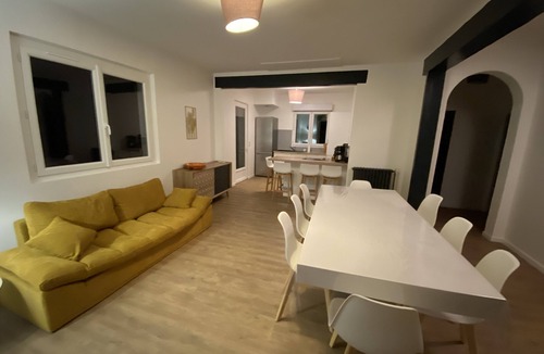 Ronce-les-Bains Villa | Renovated house 400M from the beach, secure private pool, 4 bedrooms, 2 bathrooms