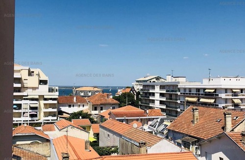 Arcachon Apartment | Renovated Studio Cabin 200m from Beach - Private Parking