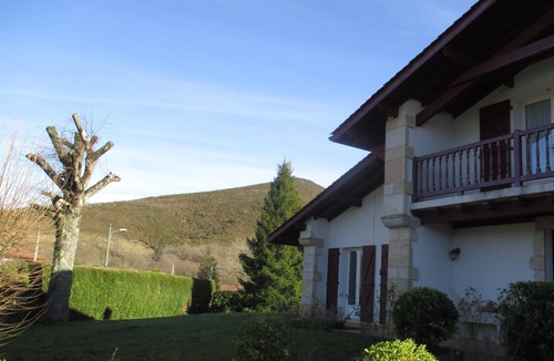 Ascain Ski Chalet | Rent House, near the Sea and Mountain in the city of Aquitaine