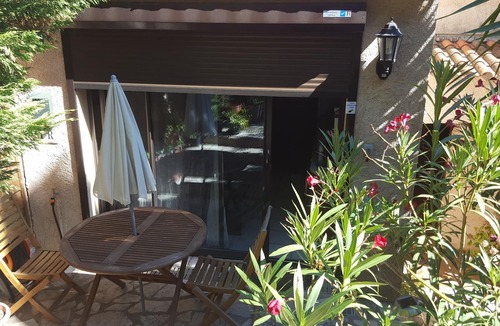 Hyeres Apartment | RENT STUDIO FURNITURE HYERES 45M2 ON 3 LEVELS