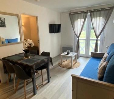 Carnoux-en-Provence Apartment | Residence Debussy - maeva Home - Appartement 2 Pièces 4 Personnes - Sélection MAE-9039