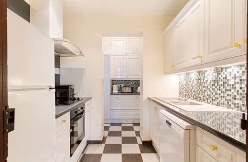 Biarritz Apartment | RIGHT IN THE CENTER OF TOWN - SUPERB OCEAN VIEW APARTMENT