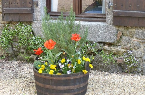 Busserolles House | Riverside Mill in walking distance of village with Restaurant / Bar & Bakery