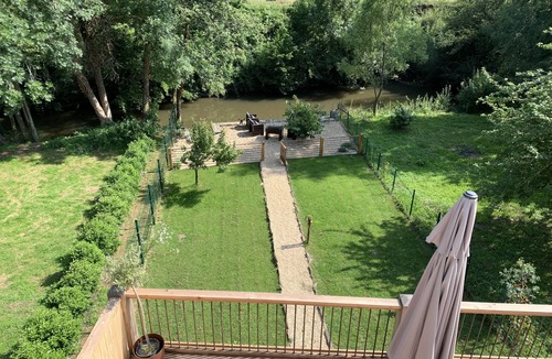 Segur-le-Chateau Villa | Riverside villa with jacuzzi in historical village