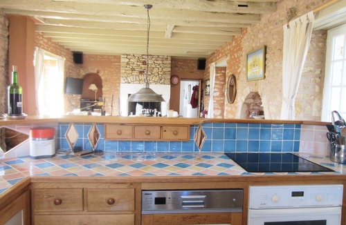 Marnac Cottage | Romantic stone house with private pool, mature garden and panoramic views