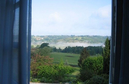 Marnac Cottage | Romantic stone house with private pool, mature garden and panoramic views