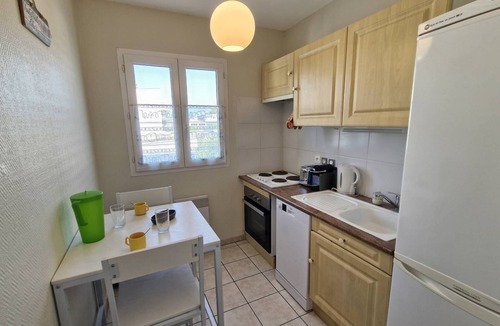 Royan Apartment | Royan - IDEAL LOCATION for this APARTMENT - terrace - private garage