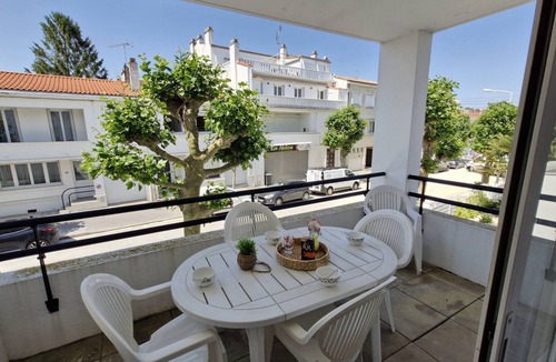 Royan Apartment | Royan - IDEAL LOCATION for this APARTMENT - terrace - private garage
