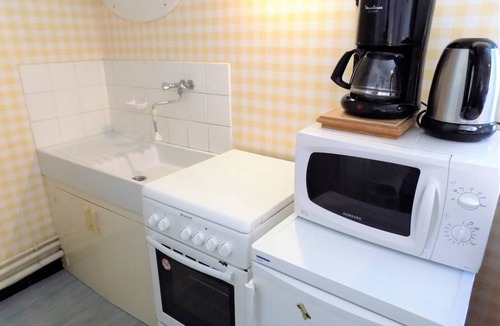 Pontaillac Apartment | Royan PONTAILLAC - STUDIO FULL SEA VIEW - Ideal SMALL BUDGET