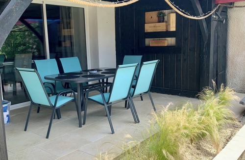 Queyssac House | Rustic Charm Private Pool & Large Garden Escape