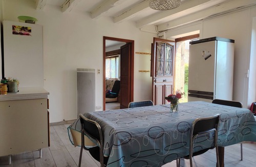 Saint-Clement House | Rustic gite "La Plume et l'oiseau" (The feather and the bird)