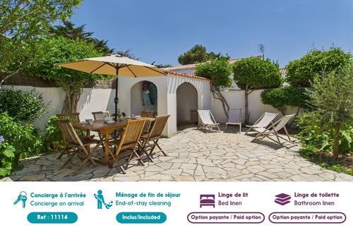 Saint-Clement-des-Baleines Ski Chalet | Saint-Clément, 400 m from the beach, Village heart