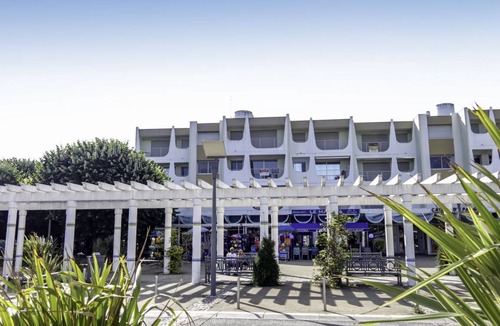 Saint-Palais-sur-Mer Apartment | Saint Palais Saint-Palais-sur-Mer