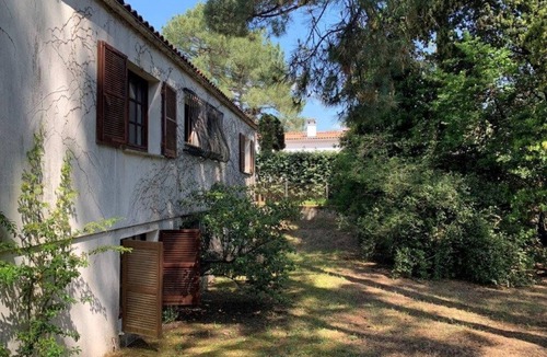 Saint-Georges-de-Didonne House | Saint Georges de Didonne - LARGE FAMILY HOME with enclosed land