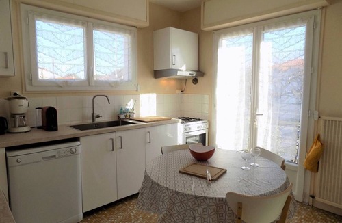 Saint-Georges-de-Didonne House | Saint Georges de Didonne - HOUSE near the centre and the beach