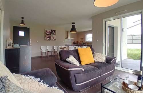 Saint-Palais-sur-Mer House | Saint Palais sur Mer - HOUSE WITH ALL COMFORT - WIFI - quiet area