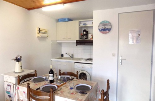 Saint-Palais-sur-Mer Apartment | Saint Palais sur Mer - SEMI-DETACHED HOLIDAY VILLA - residence BOIS SOLEIL