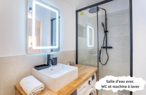 Gardanne Apartment | Sainte Baume - Patio - Linge de qualité - Fibre - Confort - Cœur de Ville