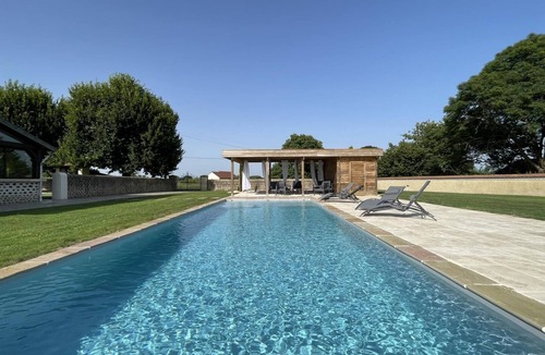 Lasclaveries House | SAMATHA - LASCLAVERIES