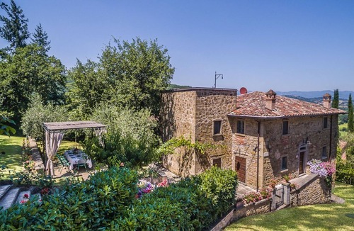Ripoli Villa | San Veriano - Five Bedroom Villa, Sleeps 10