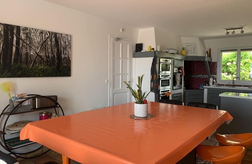 LHoumeau House | Sea la vie House in l'Houmeau with uninterrupted sea view facing l'ile de Re