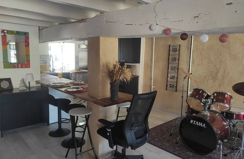 Montrem Apartment | Self-contained studio in a natural setting dedicated to well-being