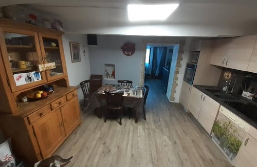 Mimet House | Semi-detached hamlet house with garden and summer spa