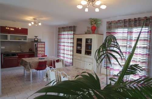 Cherveux House | Single storey house classified 3 stars with private pool