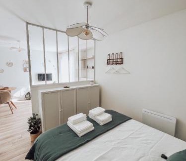 Nieuil l'Espoir Apartment | Slow studio, Les Clés de l'Espoir, proche Poitiers