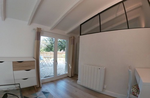 Le Bois-Plage-en-Re House | Small house in the woods 800m from the beach.