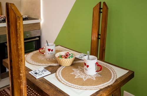 Le Hameau Apartment | Smart Casa a lovely love nest for a Paloise getaway - Free parking 24/24