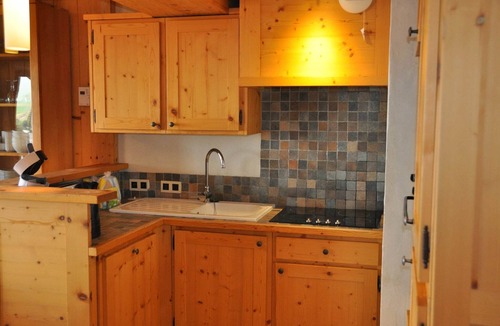 Venosc Apartment | Spacious Retreat for 10 Guests
