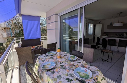 Arcachon Apartment | Spacious T3 with Terrace, Parking, and Pool - Near Arcachon Center and Beach