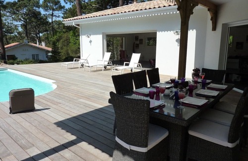 Arcachon Villa | Spacious villa, sunny, heated pool in Arcachon le Moulleau