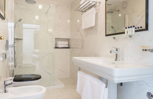 Split Bed & Breakfast | Splendida Palace
