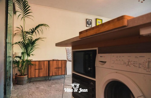 La Ciotat Apartment | ST JEAN VUE MER Pied dans l eau