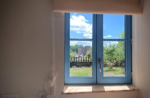 Argentonnay House | Stay at the alpaca farm, opposite Chateau de Sanzay,