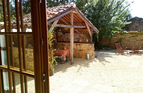 Blanquefort-sur-Briolance House | Stone barn offering luxurious accommodation a short drive from Monpazier.