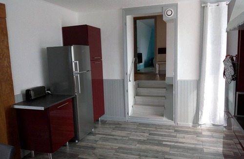 Bussiere-Galant House | Stone house full countryside near a city center