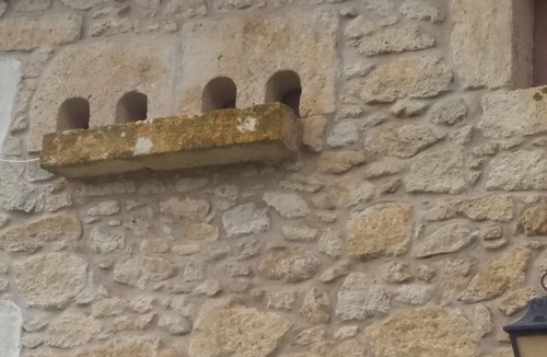 Castillon - Pujols Intercommunalite House | Stone house in the countryside 2 bed.