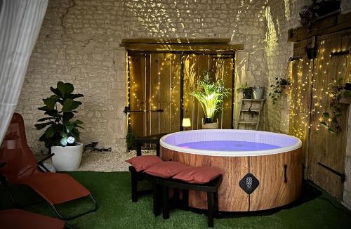 Pommiers-Moulons House | Studio de charme à la campagne & SPA privatif pour deux