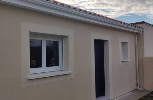 Cisse Apartment | Studio 10 min from Futuroscope and Arena