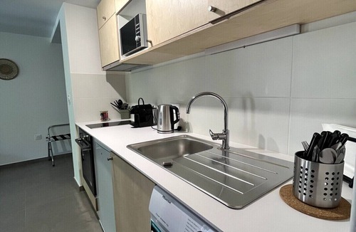 Velaux Apartment | Studio 35m2 air-conditioned and fully equipped
