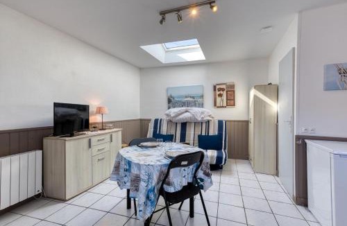 Bourcefranc-le-Chapus Apartment | Studio au pied de l'île d'Oléron